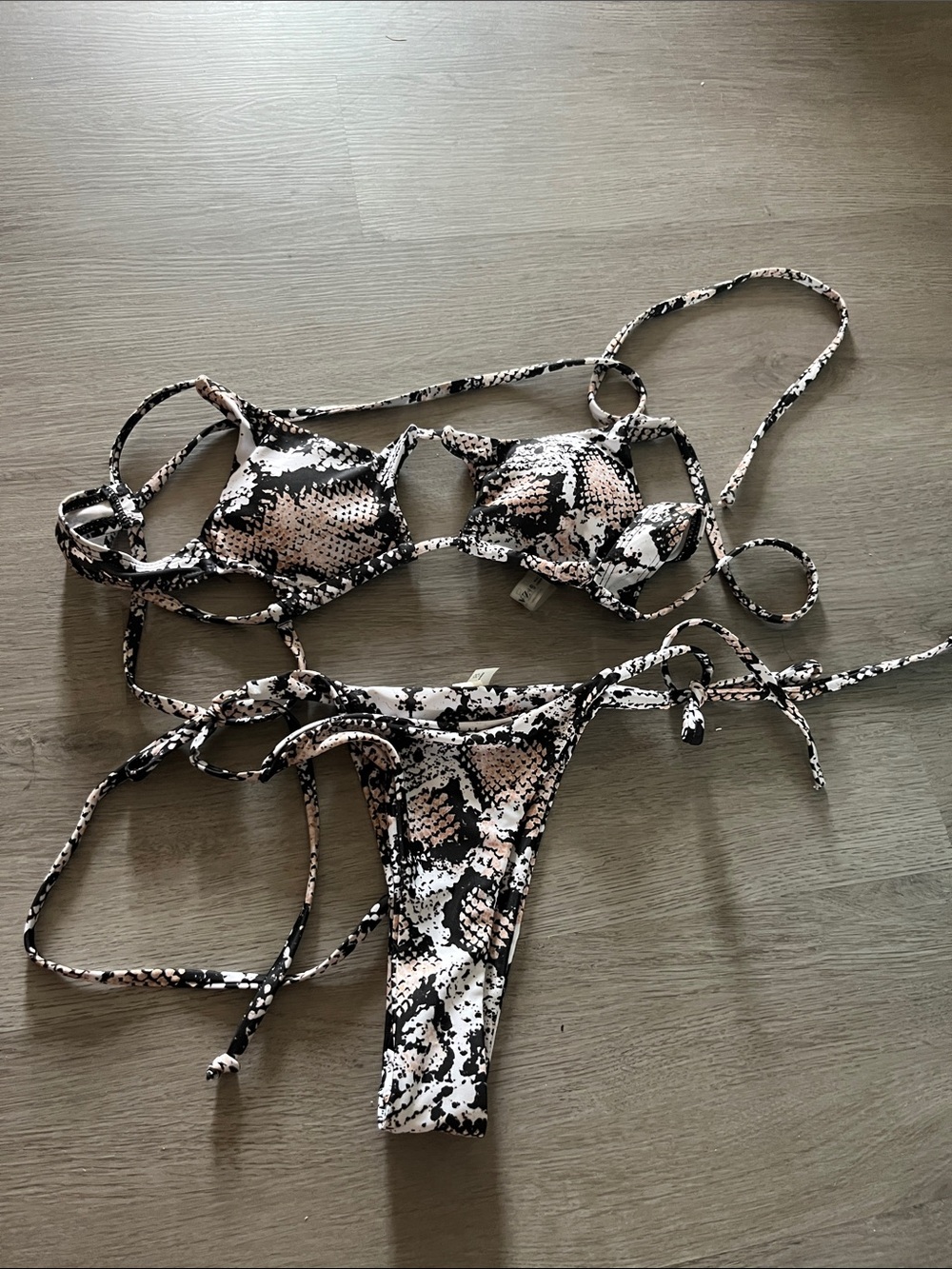 Zaful Black, White & Blush Snake-Print Tie String Bikini